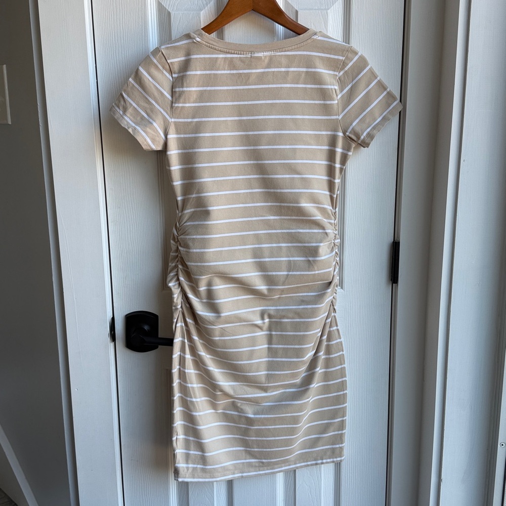 Old Navy Beige Striped Maternity Short-Sleeve Bodycon Dress, Size Medium - Picture 3 of 7